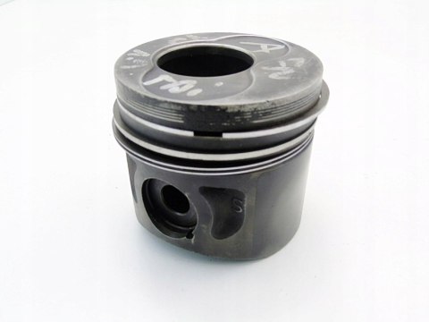 TŁOK 1-2 7951 1.9 TDI PASSAT B5 AUDI A4 B5 80 B4 A6 C5 TŁOK 1-2 7951 1.9 TDI PASSAT B5 AUDI A4 B5 80 B4 A6 C5