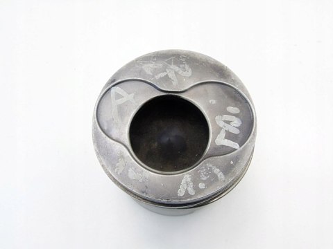 TŁOK 1-2 7951 1.9 TDI PASSAT B5 AUDI A4 B5 80 B4 A6 C5 TŁOK 1-2 7951 1.9 TDI PASSAT B5 AUDI A4 B5 80 B4 A6 C5