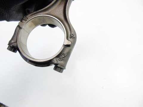 TŁOK KORBOWÓD 1.4 TSI TFSI POLO V GOLF 7 AUDI A1 A3 IBIZA 4 LEON 04EC 7474D TŁOK KORBOWÓD 1.4 TSI TFSI POLO V GOLF 7 AUDI A1 A3 IBIZA 4 LEON 04EC 7474D