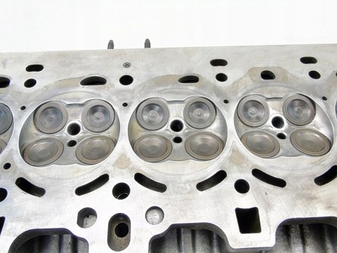 GŁOWICA 3.0 B 24V BMW E90 E91 E92 E60 E61 E63 E64 F10 F11 N53B30A 7560164 GŁOWICA 3.0 B 24V BMW E90 E91 E92 E60 E61 E63 E64 F10 F11 N53B30A 7560164