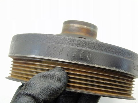 KOŁO PASOWE WAŁU KORBOWEGO 2.4 V6 MERCEDES E KLASA W210 S210 E240 KOŁO PASOWE WAŁU KORBOWEGO 2.4 V6 MERCEDES E KLASA W210 S210 E240
