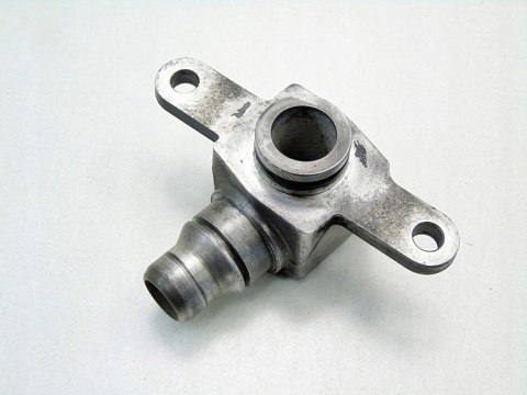 KRÓCIEC WODY 3.0 24V BMW E90 E91 E92 E60 E61 E63 F10 F11 N53B30A 7557360 KRÓCIEC WODY 3.0 24V BMW E90 E91 E92 E60 E61 E63 F10 F11 N53B30A 7557360