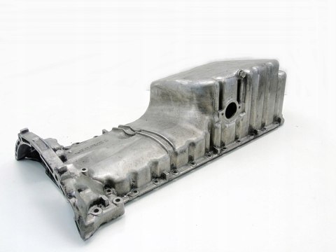 MISKA OLEJU R6050140402 2.5 TD MERCEDES KLASA C W202 S202 S250 MISKA OLEJU R6050140402 2.5 TD MERCEDES KLASA C W202 S202 S250