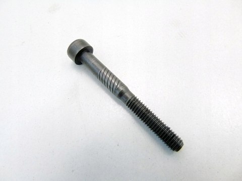 ŚRUBA MOSTKA GŁOWICY 1.9 TDI MULTIVAN TRANSPORTER T5 PASSAT B5 A4 A3 LEON ŚRUBA MOSTKA GŁOWICY 1.9 TDI MULTIVAN TRANSPORTER T5 PASSAT B5 A4 A3 LEON