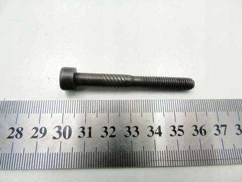 ŚRUBA MOSTKA GŁOWICY 1.9 TDI MULTIVAN TRANSPORTER T5 PASSAT B5 A4 A3 LEON ŚRUBA MOSTKA GŁOWICY 1.9 TDI MULTIVAN TRANSPORTER T5 PASSAT B5 A4 A3 LEON