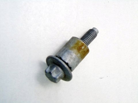 ŚRUBA POKRYWY ZAWORÓW 3.0 24V BMW N53 E90 E91 E92 E60 E61 E63 E64 F10 F11 ŚRUBA POKRYWY ZAWORÓW 3.0 24V BMW N53 E90 E91 E92 E60 E61 E63 E64 F10 F11