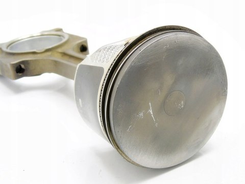 TŁOK KORBOWÓD 1.8 16V MAZDA 5 6 GG GH GY MX5 L801 TŁOK KORBOWÓD 1.8 16V MAZDA 5 6 GG GH GY MX5 L801