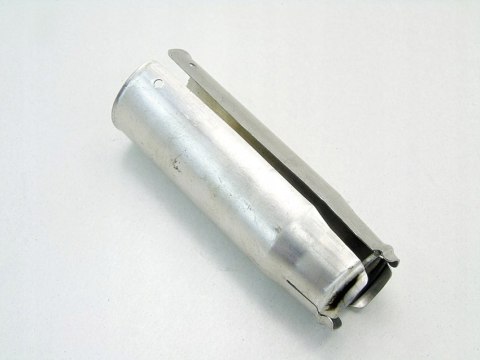 TULEJA ŚWIECY 3.0 24V BMW E90 E91 E92 E60 E61 E63 E64 F10 F11 N53 7575422 TULEJA ŚWIECY 3.0 24V BMW E90 E91 E92 E60 E61 E63 E64 F10 F11 N53 7575422