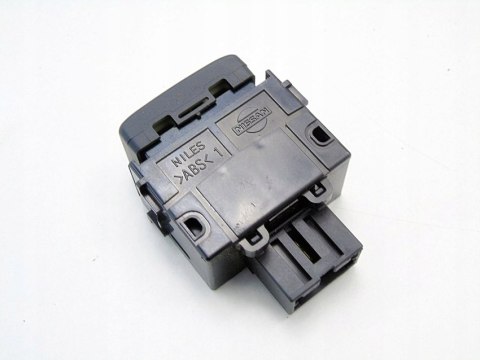 WŁĄCZNIK PRZYCISK ESP NISSAN MURANO I Z50 3.5 4X4 2003-2007 WŁĄCZNIK PRZYCISK ESP NISSAN MURANO I Z50 3.5 4X4 2003-2007