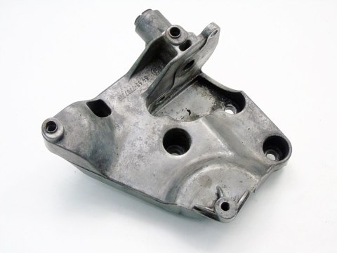 ŁAPA SILNIKA 2.0 D BMW X3 E46 E90 E91 E60 E61 E87 E91 E83 7787319 520D 320D ŁAPA SILNIKA 2.0 D BMW X3 E46 E90 E91 E60 E61 E87 E91 E83 7787319 520D 320D
