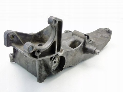 ŁAPA WSPORNIK SILNIKA 2.0 16V IDE LAGUNA 2 MEGANE 1 2 140KM 8200183234 ŁAPA WSPORNIK SILNIKA 2.0 16V IDE LAGUNA 2 MEGANE 1 2 140KM 8200183234