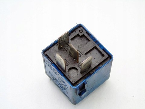 PRZEKAŹNIKA 6915327 2.0 3.0 D BMW E46 E90 E91 E60 E61 E87 E91 E83 X3 PRZEKAŹNIKA 6915327 2.0 3.0 D BMW E46 E90 E91 E60 E61 E87 E91 E83 X3