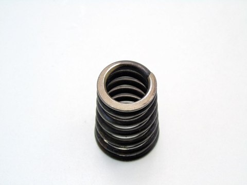 SPRĘŻYNA ZAWORU GŁOWICY 1.9 1.8 BMW E36 E46 Z3 316 318 CI I M43B19 SPRĘŻYNA ZAWORU GŁOWICY 1.9 1.8 BMW E36 E46 Z3 316 318 CI I M43B19
