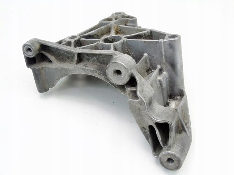 ŁAPA SILNIKA 2.0 DTI OPEL VECTRA C B ZAFIRA ASTRA G SIGNUM 24401737 ŁAPA SILNIKA 2.0 DTI OPEL VECTRA C B ZAFIRA ASTRA G SIGNUM 24401737