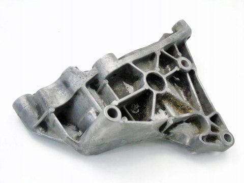 ŁAPA SILNIKA 2.0 DTI OPEL VECTRA C B ZAFIRA ASTRA G SIGNUM 24401737 ŁAPA SILNIKA 2.0 DTI OPEL VECTRA C B ZAFIRA ASTRA G SIGNUM 24401737