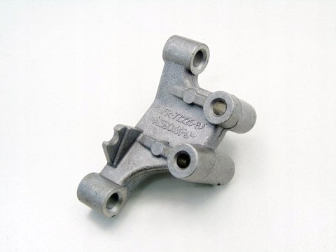 ŁAPA WSPORNIK SKRZYNI POWERSHIFT FORD MONDEO V KUGA 2.0 TDCI 7M5R-7Z225-BA ŁAPA WSPORNIK SKRZYNI POWERSHIFT FORD MONDEO V KUGA 2.0 TDCI 7M5R-7Z225-BA