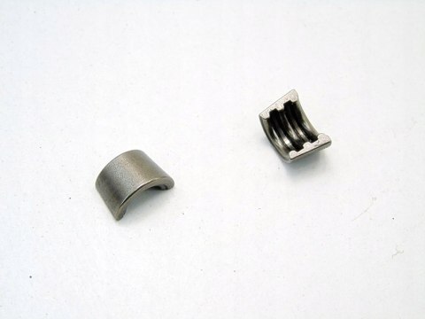 ZAMEK KLIN ZAWORU GŁOWICY 1.9 JTD ALFA ROMEO 147 156 LYBRA 159 STILO BRAVO ZAMEK KLIN ZAWORU GŁOWICY 1.9 JTD ALFA ROMEO 147 156 LYBRA 159 STILO BRAVO