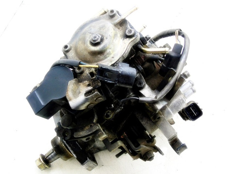 POMPA WTRYSKOWA MITSUBISHI 2.0 TD GALANT LANCER POMPA WTRYSKOWA MITSUBISHI 2.0 TD GALANT LANCER
