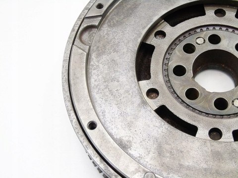 KOŁO DWUMASOWE 2.0 D BMW X3 E46 E90 E91 E60 E61 E87 E91 E83 M47D20 520D KOŁO DWUMASOWE 2.0 D BMW X3 E46 E90 E91 E60 E61 E87 E91 E83 M47D20 520D