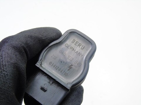 CEWKA ZAPŁONOWA 2.0 20V AUDI A4 B6 B7 A6 C5 PASSAT B5 BERU ZSE043 CEWKA ZAPŁONOWA 2.0 20V AUDI A4 B6 B7 A6 C5 PASSAT B5 BERU ZSE043