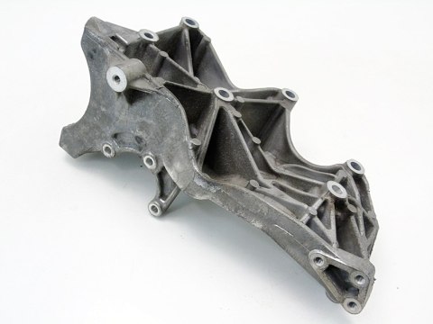 ŁAPA SILNIKA 2.0 20V PASSAT AUDI A4 B6 B7 A6 C5 PASSAT B5.5 06D903143D ŁAPA SILNIKA 2.0 20V PASSAT AUDI A4 B6 B7 A6 C5 PASSAT B5.5 06D903143D