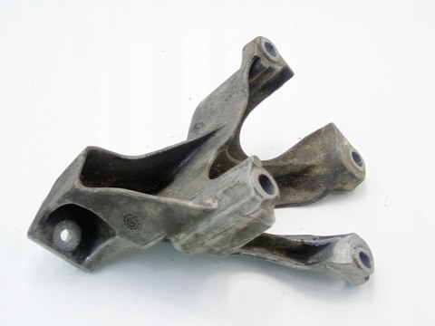 ŁAPA SILNIKA 2.4 V6 AUDI A4 B6 A6 C5 8E0199307E ŁAPA SILNIKA 2.4 V6 AUDI A4 B6 A6 C5 8E0199307E