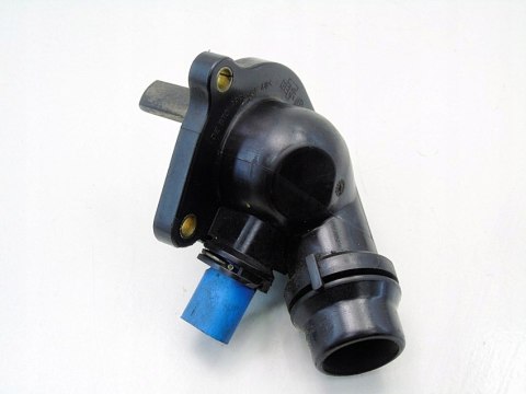 OBUDOWA TERMOSTATU 2.0 20V AUDI A4 B6 B7 A6 C5 PASSAT B5 06B121111G OBUDOWA TERMOSTATU 2.0 20V AUDI A4 B6 B7 A6 C5 PASSAT B5 06B121111G