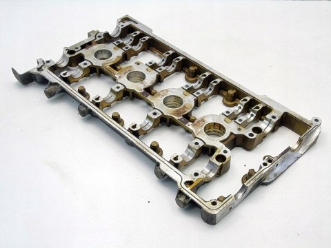 RAMKA GŁOWICY 2.0 20V PASSAT AUDI A4 B6 B7 A6 C5 PASSAT B5.5 06B103127R RAMKA GŁOWICY 2.0 20V PASSAT AUDI A4 B6 B7 A6 C5 PASSAT B5.5 06B103127R