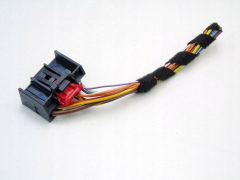 WTYCZKA KOSTKA DRZWI AUDI A4 A6 C7 A5 Q5 Q3 Q7 PASSAT B7 B8 TIGUAN GOLF WTYCZKA KOSTKA DRZWI AUDI A4 A6 C7 A5 Q5 Q3 Q7 PASSAT B7 B8 TIGUAN GOLF