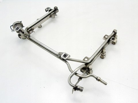 LISTWA WTRYSKOWA ZAWÓR PALIWA 2.4 2.8 V6 AUDI A4 B6 A6 C5 078133681BA LISTWA WTRYSKOWA ZAWÓR PALIWA 2.4 2.8 V6 AUDI A4 B6 A6 C5 078133681BA