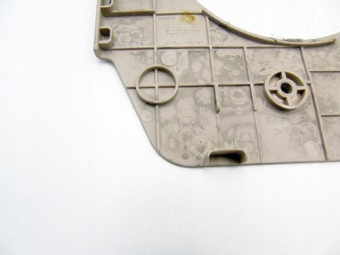 OBUDOWA OSŁONA KANAPY NISSAN MURANO I Z50 3.5 4X4 03-07 88445-CC10B OBUDOWA OSŁONA KANAPY NISSAN MURANO I Z50 3.5 4X4 03-07 88445-CC10B