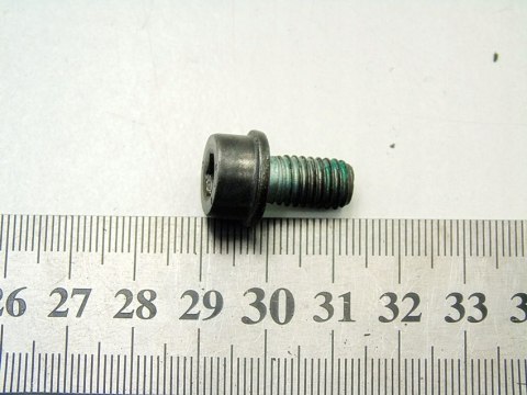 ŚRUBY DOCISKU SPRZĘGŁA 2.4 2.8 V6 AUDI A4 B6 A6 C5 PASSAT B5 ŚRUBY DOCISKU SPRZĘGŁA 2.4 2.8 V6 AUDI A4 B6 A6 C5 PASSAT B5