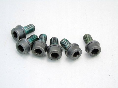 ŚRUBY DOCISKU SPRZĘGŁA 2.4 2.8 V6 AUDI A4 B6 A6 C5 PASSAT B5 ŚRUBY DOCISKU SPRZĘGŁA 2.4 2.8 V6 AUDI A4 B6 A6 C5 PASSAT B5