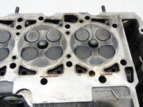 GŁOWICA 2.2 D MERCEDES W202 S202 W210 R6040160501 604.910 KLASA C GŁOWICA 2.2 D MERCEDES W202 S202 W210 R6040160501 604.910 KLASA C