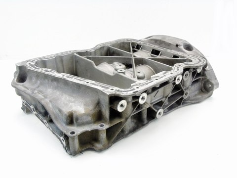 MISKA OLEJU 2.0 DCI KOLEOS X-TRAIL QASHQAI LATITUDE ESPACE 5 8200672739 MISKA OLEJU 2.0 DCI KOLEOS X-TRAIL QASHQAI LATITUDE ESPACE 5 8200672739