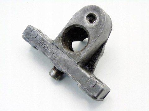 ŁAPA MOCOWANIE CZUJNIKA POŁOŻENIA WAŁU 2.0 TB TURBO VOLVO S40 V40 8658491 ŁAPA MOCOWANIE CZUJNIKA POŁOŻENIA WAŁU 2.0 TB TURBO VOLVO S40 V40 8658491