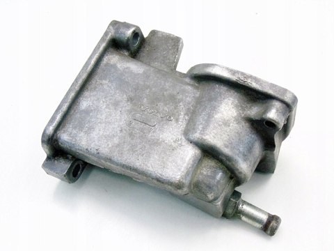 OBUDOWA TERMOSTATU KRÓCIEC WODY 2.0 TB TURBO VOLVO S40 V40 OBUDOWA TERMOSTATU KRÓCIEC WODY 2.0 TB TURBO VOLVO S40 V40