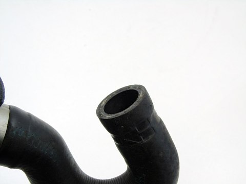 WĄŻ PRZEWÓD WODY 3.0 D BMW X5 E70 E71 E60 E90 E91 E92 E93 E61 X3 X6 WĄŻ PRZEWÓD WODY 3.0 D BMW X5 E70 E71 E60 E90 E91 E92 E93 E61 X3 X6