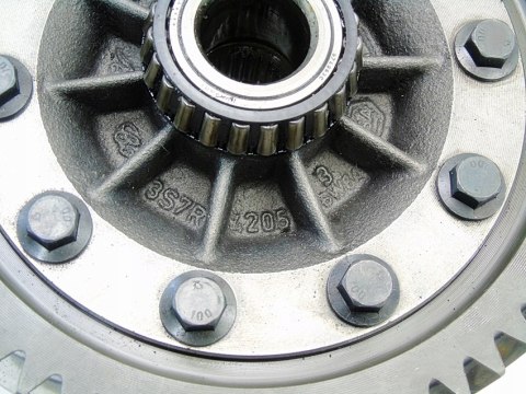 MECHANIZM RÓŻNICOWY SKRZYNI BIEGÓW 2.2 2.0 TDCI FORD MONDEO MK3 XTYPE MECHANIZM RÓŻNICOWY SKRZYNI BIEGÓW 2.2 2.0 TDCI FORD MONDEO MK3 XTYPE
