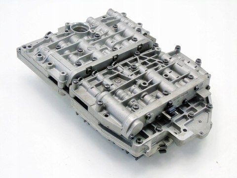 STEROWNIK HYDRAULICZNY SKRZYNI BIEGÓW 5HP18 BMW M52 E36 E38 E39 2.2 2.5 2.8 STEROWNIK HYDRAULICZNY SKRZYNI BIEGÓW 5HP18 BMW M52 E36 E38 E39 2.2 2.5 2.8