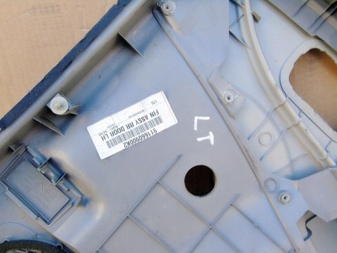 TAPICERKA BOCZEK DRZWI LEWY TYŁ NISSAN ALMERA TINO 2002 2.2 DI TAPICERKA BOCZEK DRZWI LEWY TYŁ NISSAN ALMERA TINO 2002 2.2 DI