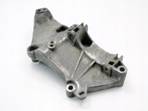 ŁAPA SILNIKA 2.0 T TURBO MEGANE 2 SCENIC 2 LAGUNA 2 ESPACE 4 8200100148 ŁAPA SILNIKA 2.0 T TURBO MEGANE 2 SCENIC 2 LAGUNA 2 ESPACE 4 8200100148