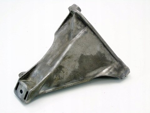 ŁAPA WSPORNIK SILNIKA 1.8 20V PASSAT B5 AUDI A4 B5 A6 C4 8D0199308F ŁAPA WSPORNIK SILNIKA 1.8 20V PASSAT B5 AUDI A4 B5 A6 C4 8D0199308F
