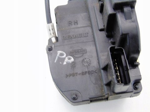 ZAMEK LINKI CIĘGNIA DRZWI PRAWY PRZÓD NISSAN MURANO I Z50 3.5 4X4 03-07 ZAMEK LINKI CIĘGNIA DRZWI PRAWY PRZÓD NISSAN MURANO I Z50 3.5 4X4 03-07