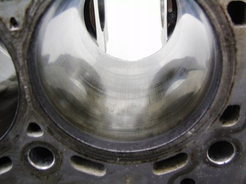 BLOK N47D20C 2.0 D N47 BMW F10 F11 F30 F20 F21 F32 E60 F83 E87 F20 X1 X3 BLOK N47D20C 2.0 D N47 BMW F10 F11 F30 F20 F21 F32 E60 F83 E87 F20 X1 X3