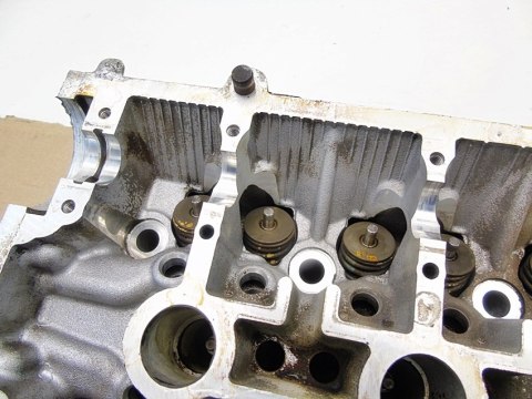 GŁOWICA WAŁKI SILNIKA 2.0 T TURBO MEGANE 2 SCENIC 2 LAGUNA 2 ESPACE 4 GŁOWICA WAŁKI SILNIKA 2.0 T TURBO MEGANE 2 SCENIC 2 LAGUNA 2 ESPACE 4