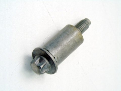 ŚRUBA POKRYWY ZAWORÓW 2.0 D N47 BMW F10 F11 F30 F20 F21 F32 E60 F83 E87 X3 ŚRUBA POKRYWY ZAWORÓW 2.0 D N47 BMW F10 F11 F30 F20 F21 F32 E60 F83 E87 X3