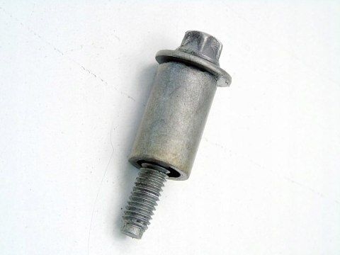 ŚRUBA POKRYWY ZAWORÓW 2.0 D N47 BMW F10 F11 F30 F20 F21 F32 E60 F83 E87 X3 ŚRUBA POKRYWY ZAWORÓW 2.0 D N47 BMW F10 F11 F30 F20 F21 F32 E60 F83 E87 X3