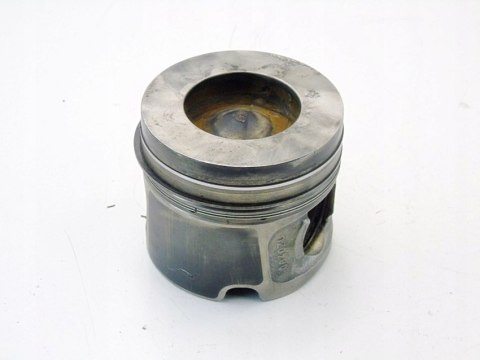 TŁOK 2.0 D N47 BMW F10 F11 F30 F20 F21 F32 E60 F83 E87 F20 0840ZU TŁOK 2.0 D N47 BMW F10 F11 F30 F20 F21 F32 E60 F83 E87 F20 0840ZU