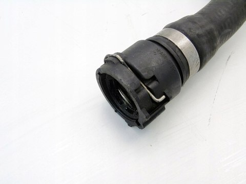 WĄŻ PRZEWÓD WODY CHŁODZENIA 3.0 D E39 E46 E38 BMW 330D 530D X5 730D E53 WĄŻ PRZEWÓD WODY CHŁODZENIA 3.0 D E39 E46 E38 BMW 330D 530D X5 730D E53